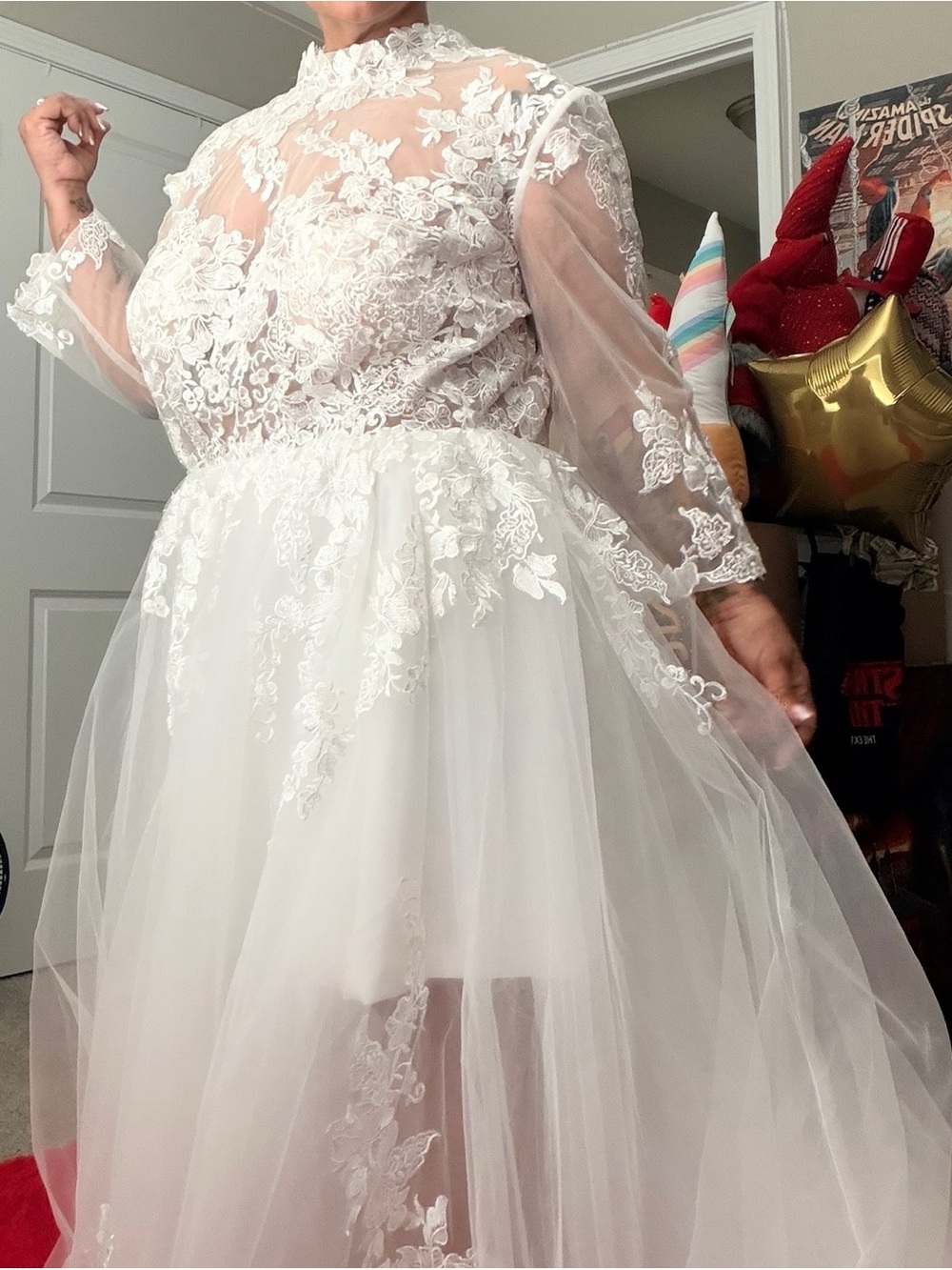 Lace Appliqué Tulle Wedding Dress - White